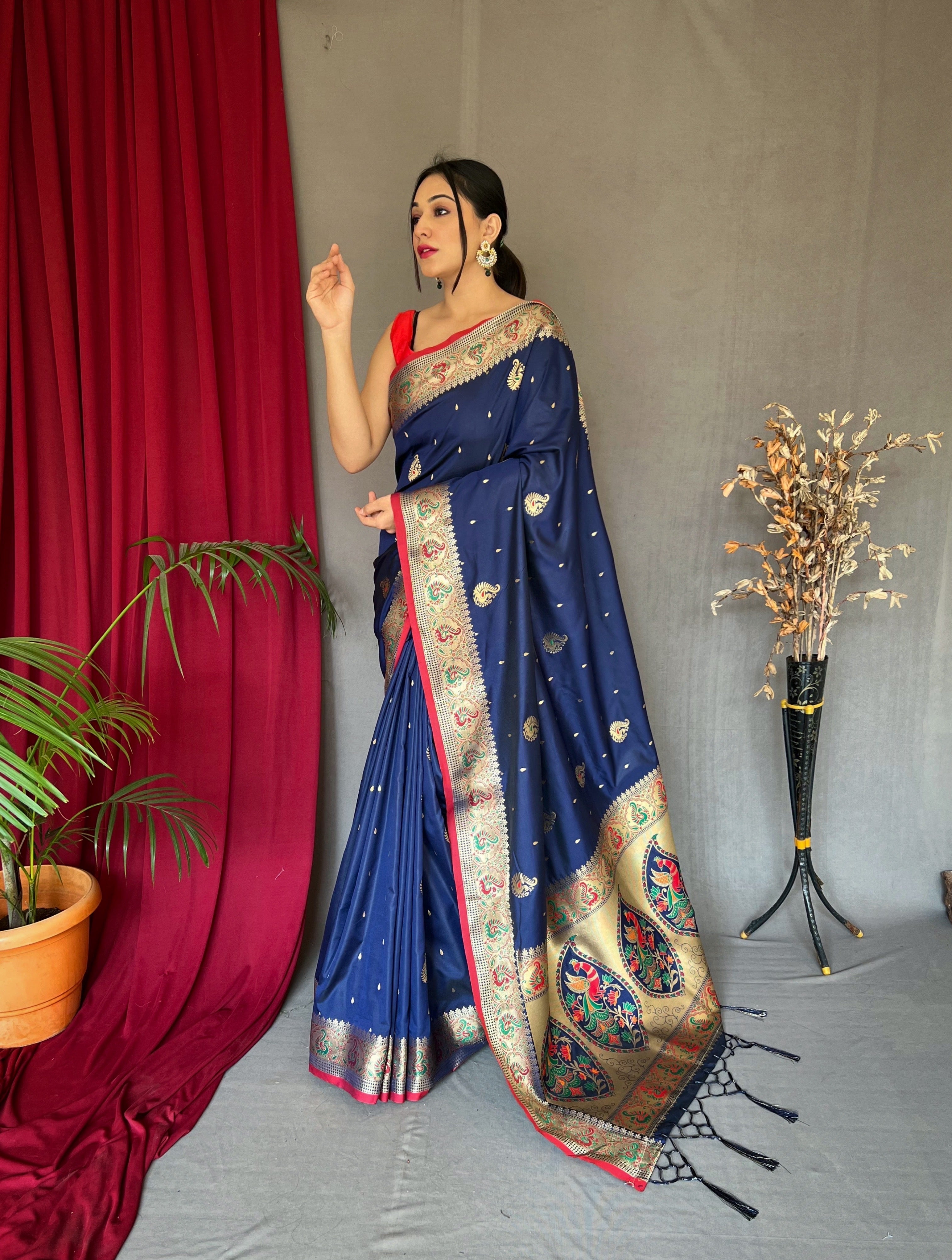 Paithani Silk Meenakari Peacock Zari Woven Saree Navy Blue Saris & Lehengas
