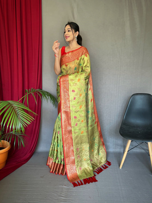 Kanjeevaram Tissue Silk Sitara Jaal Meenakari Woven Saree Green Saris & Lehengas