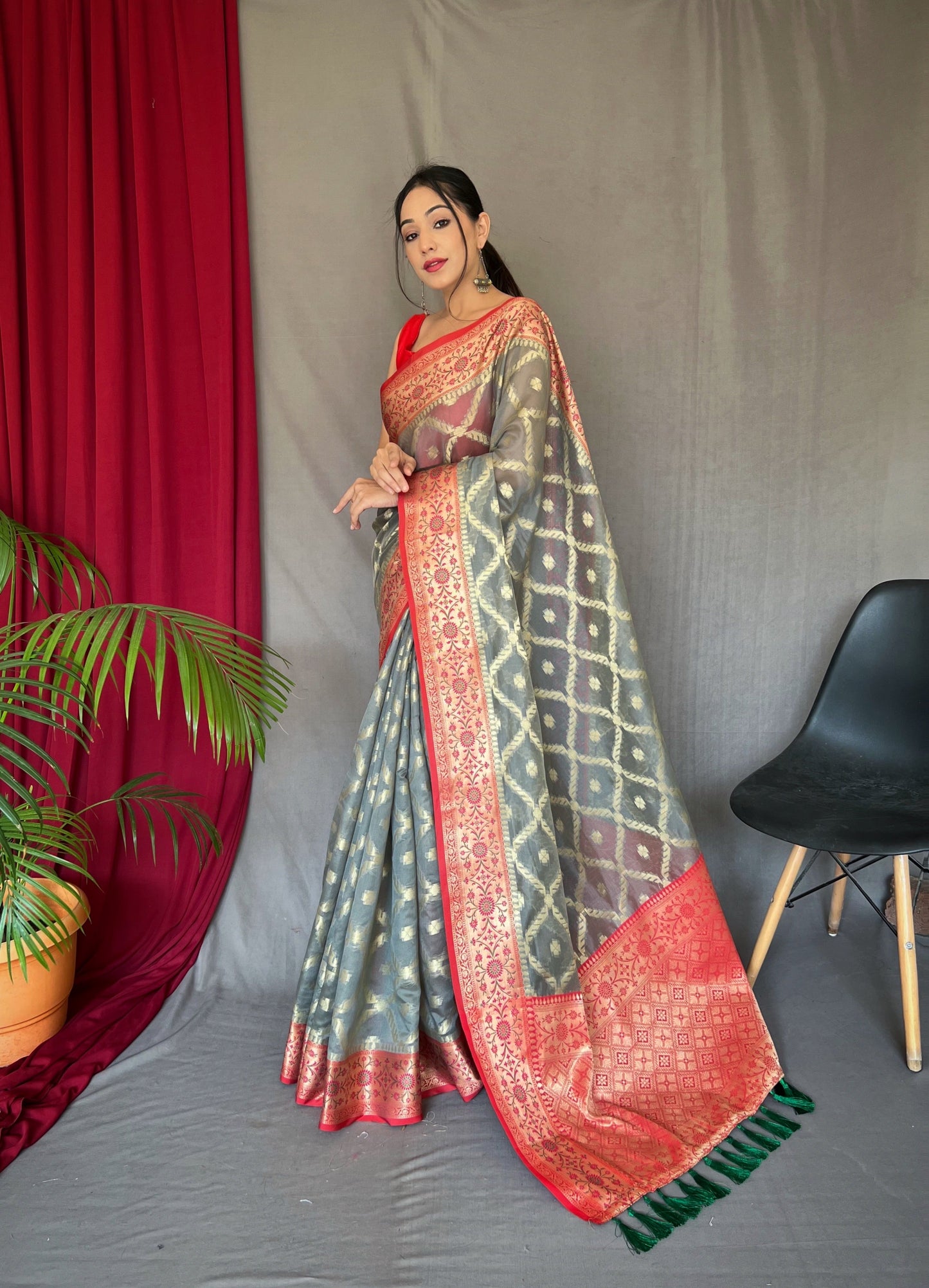 Banarasi Organza Silk Woven Saree Grey Saris & Lehengas