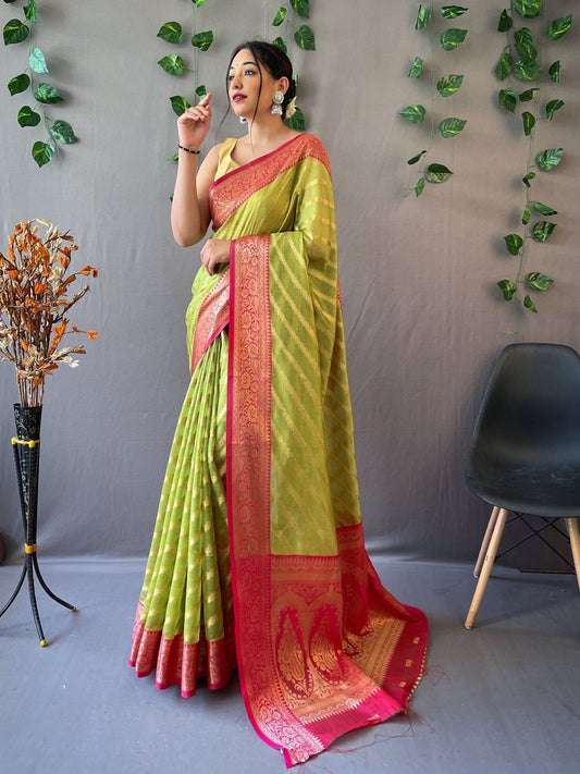 Organza Leheriya Contrast Woven Saree Paroot Green Saris & Lehengas