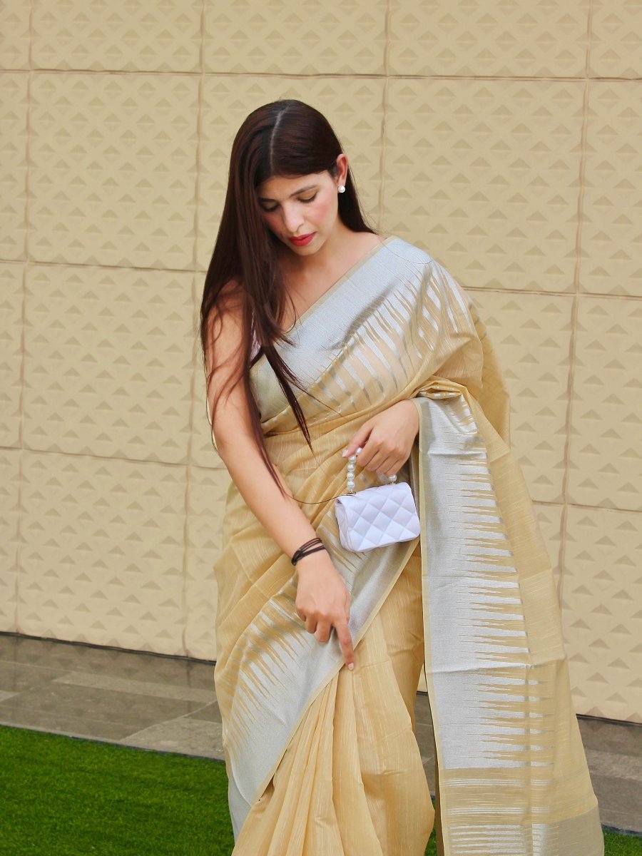 Pure Cotton Temple Woven Chickoo Saris & Lehengas